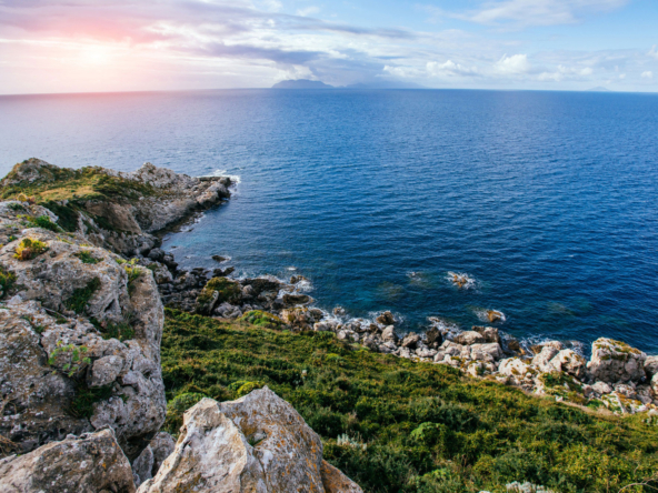 Ferienhäuser und Ferienwohnungen Äolische Inseln - KarHouse Milazzo
